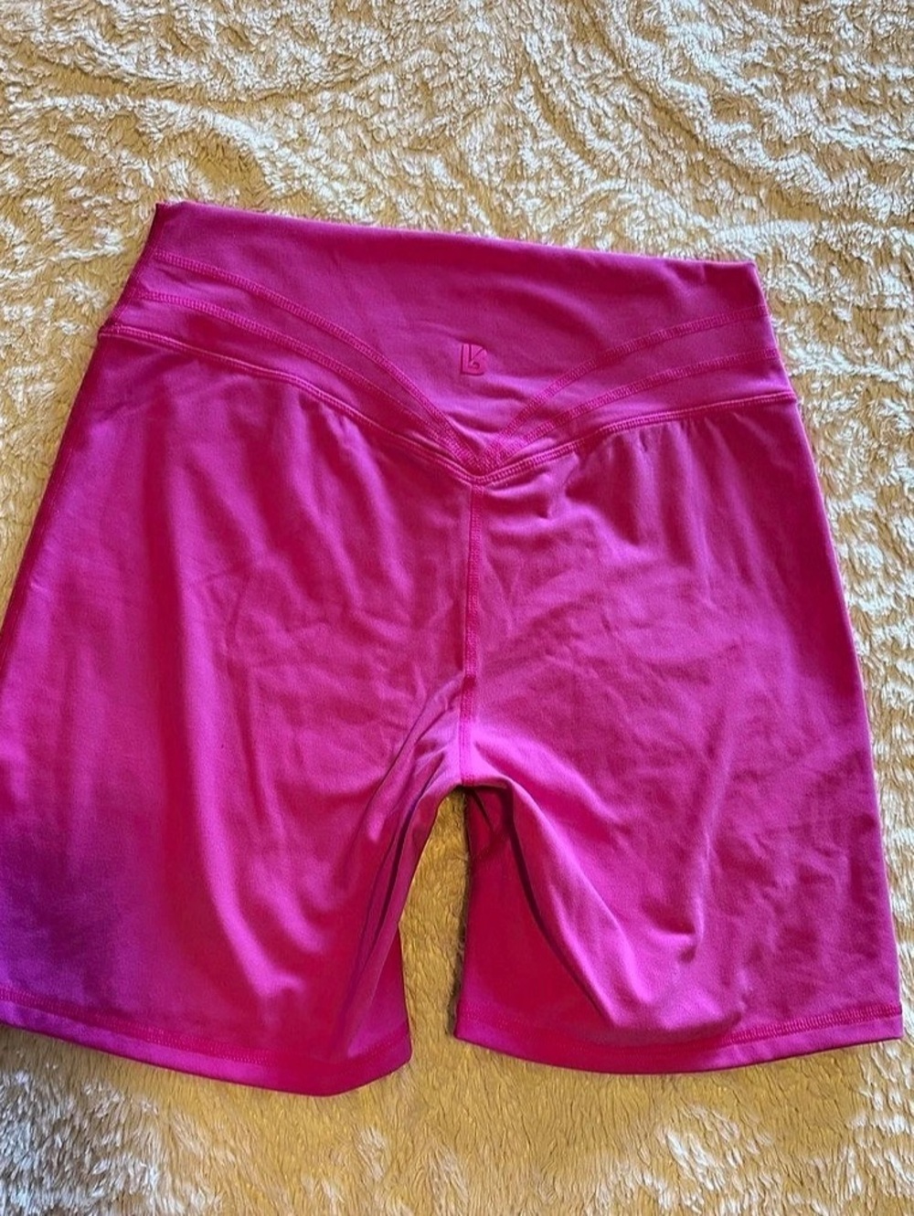 Buffbunny legacy shorts 6” pink